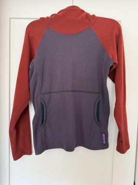 Melanzana Two-Tone Rust Red & Plum Pullover